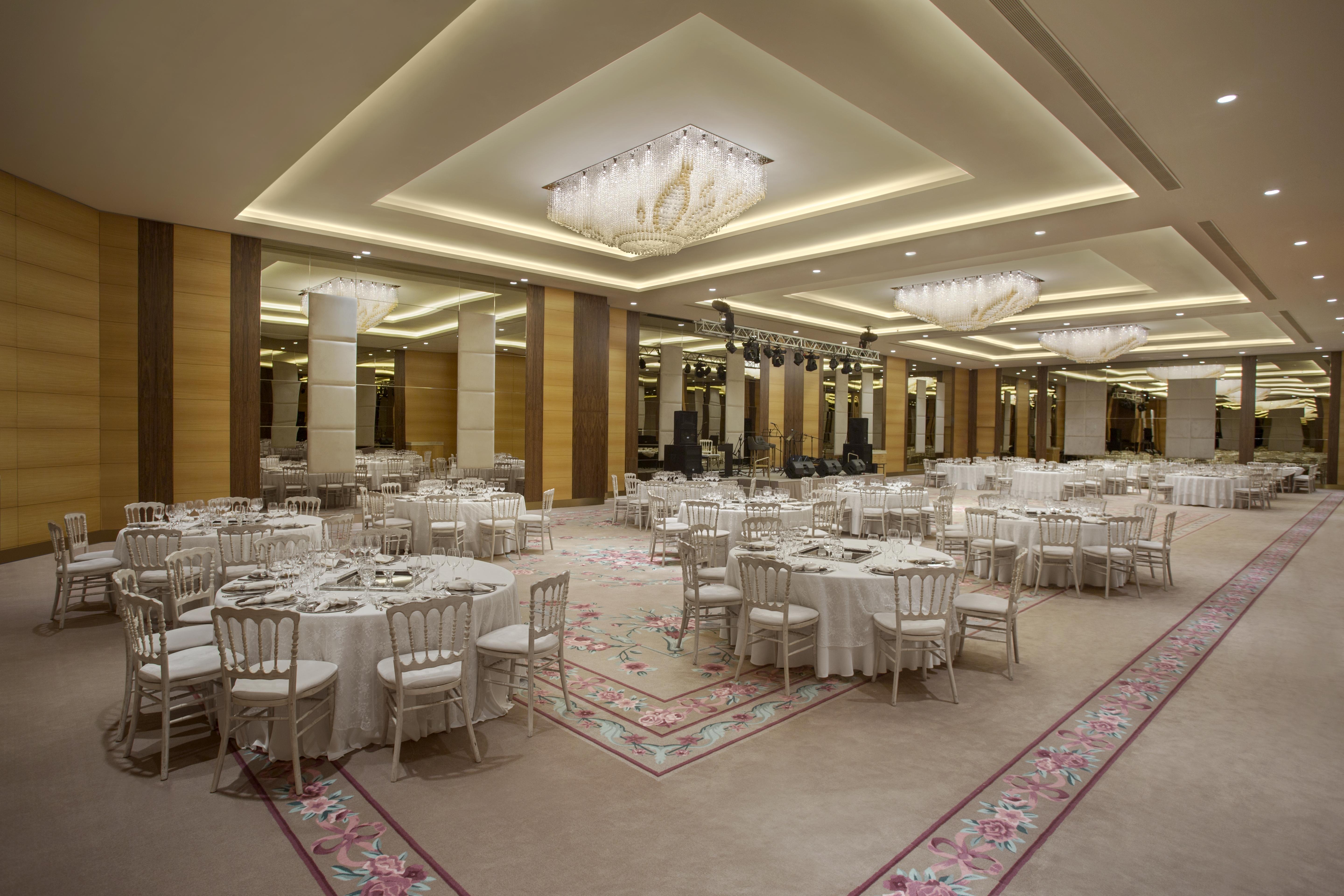 איסטמבול Lazzoni Hotel מראה חיצוני תמונה The ballroom
